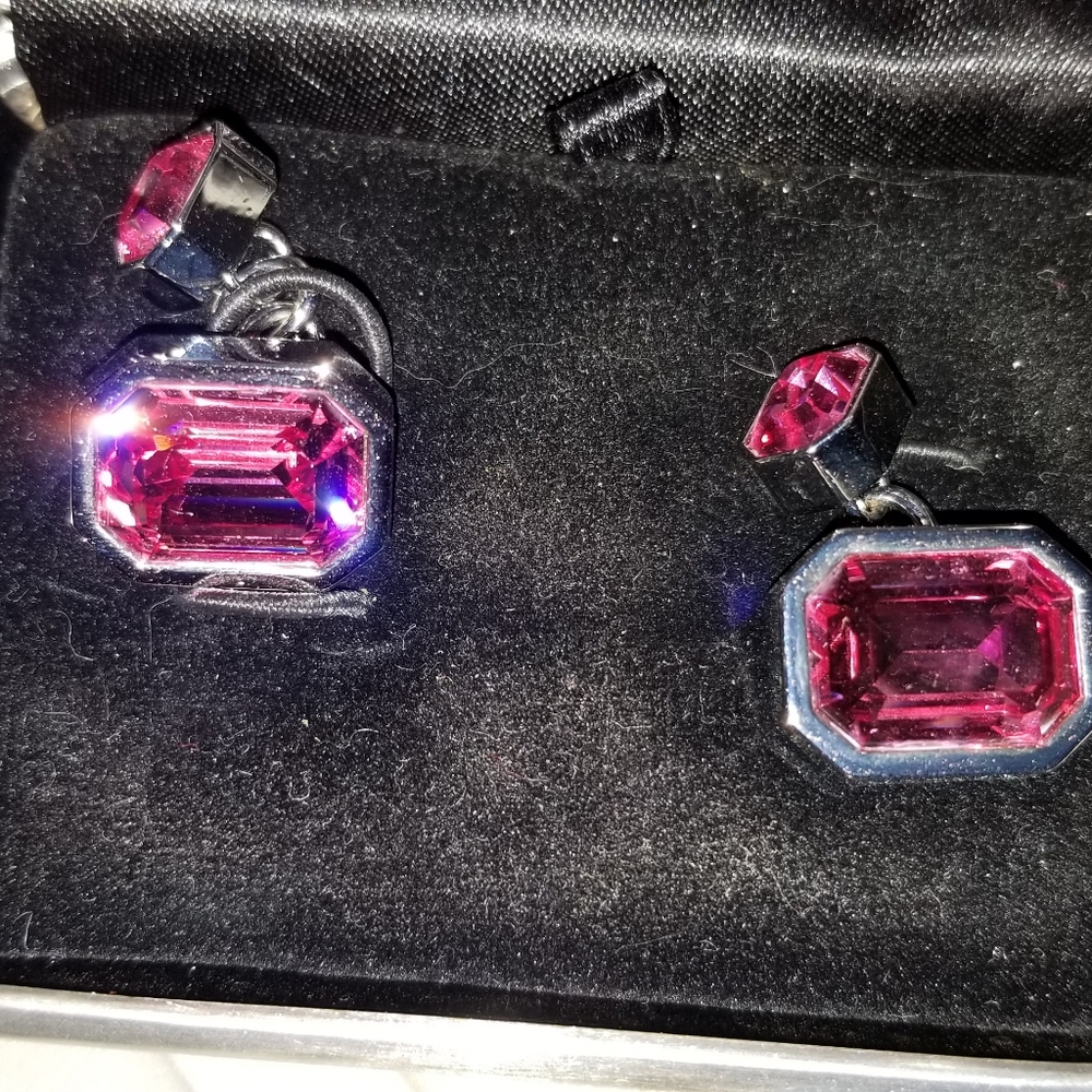 Cuff links